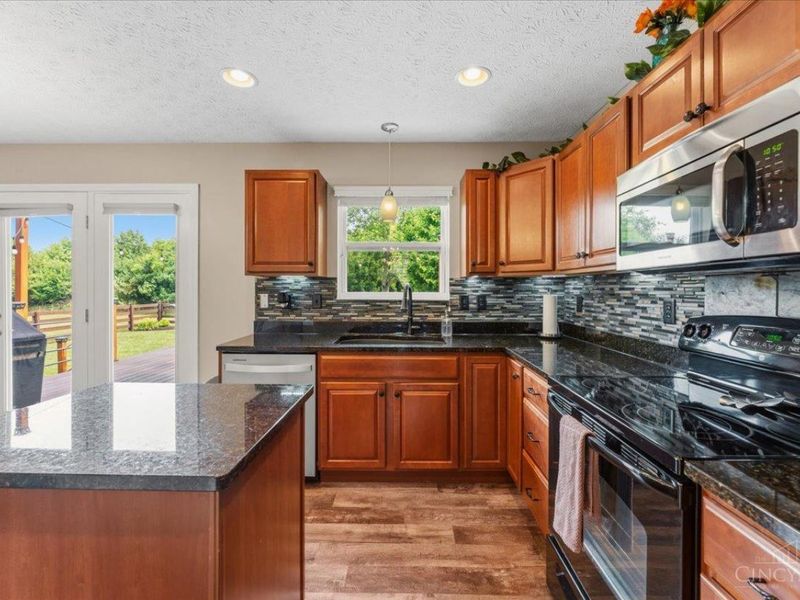 5028 Jessica Suzanne Drive, Morrow, OH 45152 Photo 10