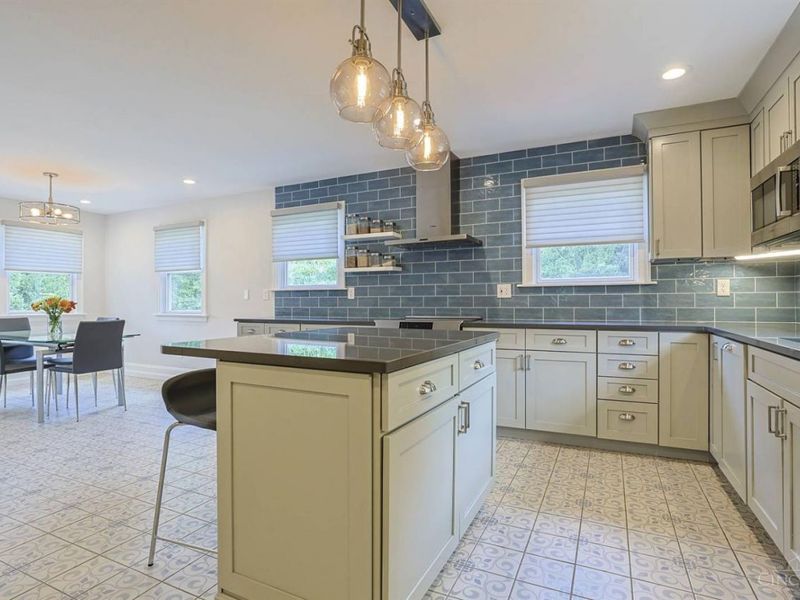 1242 Garden Circle, Wyoming, OH 45215 Photo 22