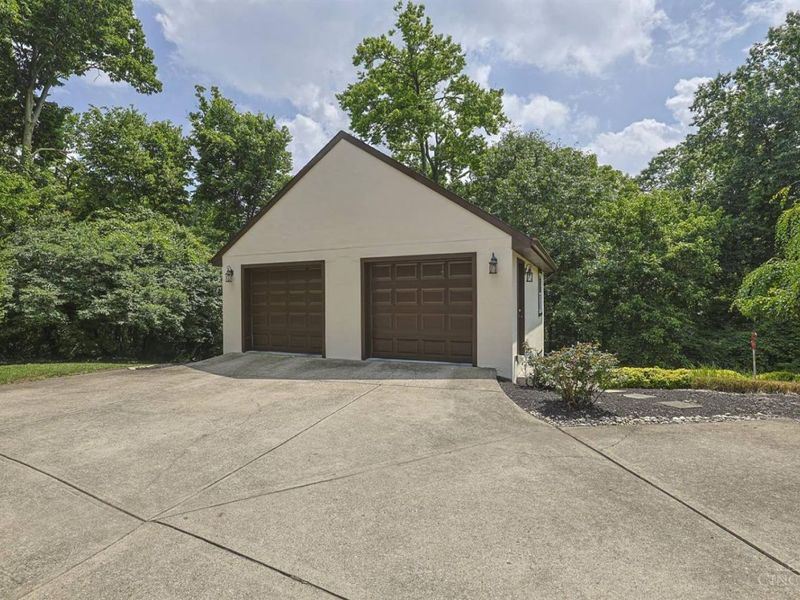 1242 Garden Circle, Wyoming, OH 45215 Photo 63