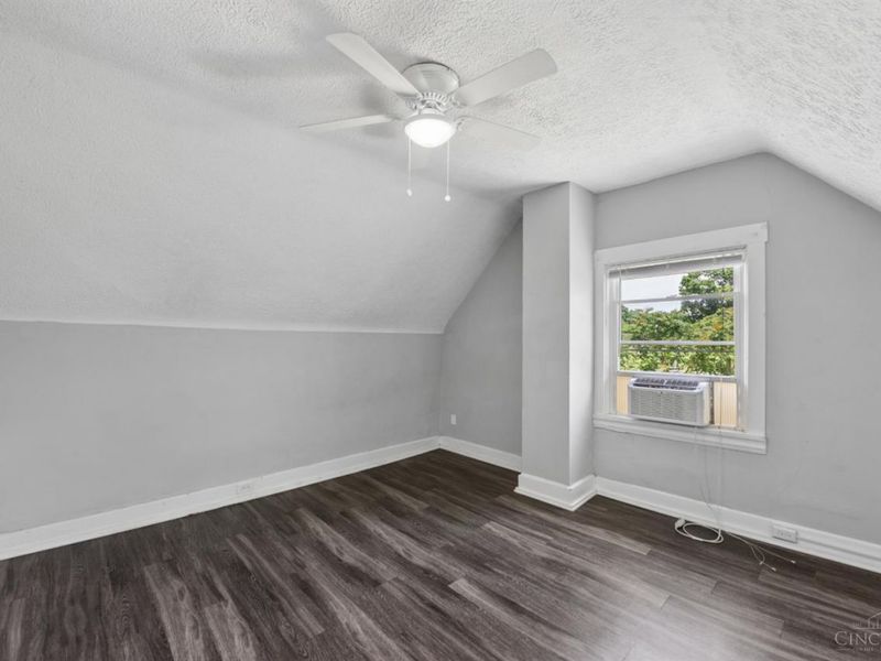 1906 Mentor Avenue, Norwood, OH 45212 Photo 22
