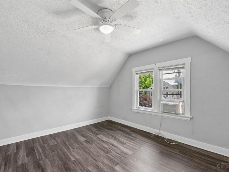 1906 Mentor Avenue, Norwood, OH 45212 Photo 24