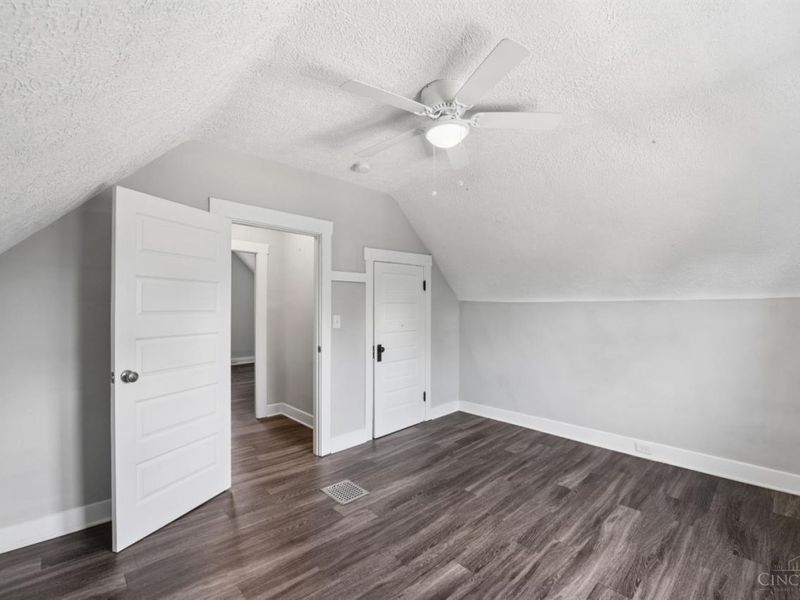 1906 Mentor Avenue, Norwood, OH 45212 Photo 25