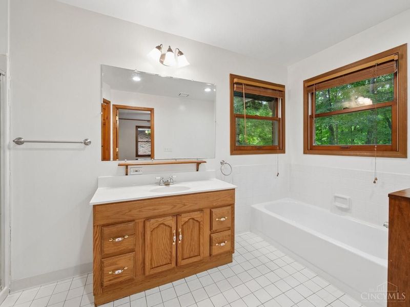 10890 Mockernut Drive, Harrison Twp, OH 45030 Photo 23