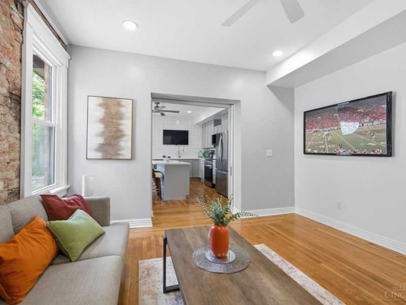 699 N Fred Shuttlesworth Circle, Cincinnati, OH 45229 Photo 15