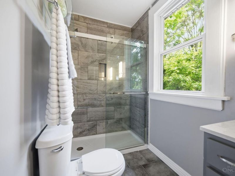 699 N Fred Shuttlesworth Circle, Cincinnati, OH 45229 Photo 31