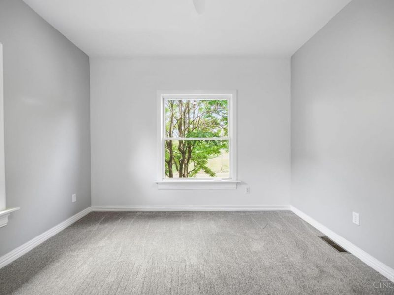 699 N Fred Shuttlesworth Circle, Cincinnati, OH 45229 Photo 46