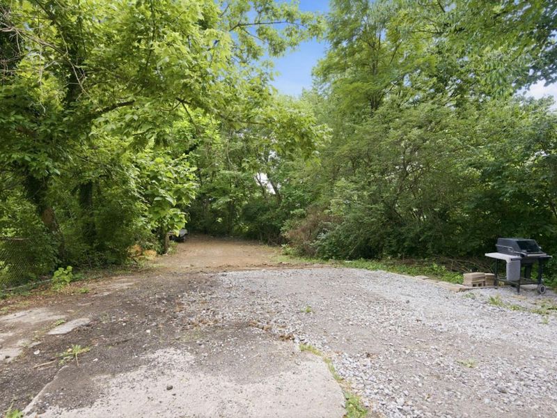 699 N Fred Shuttlesworth Circle, Cincinnati, OH 45229 Photo 60
