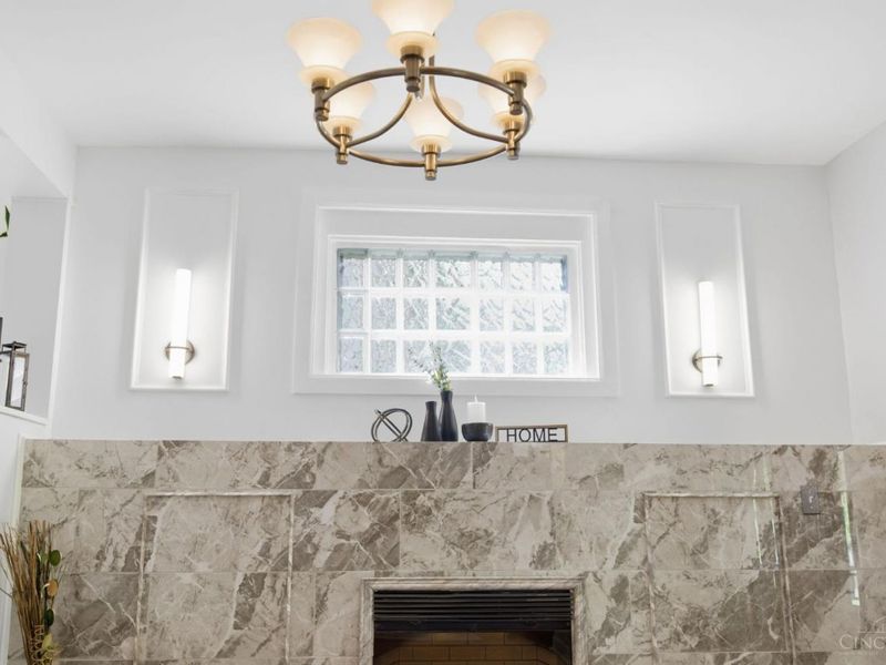 699 N Fred Shuttlesworth Circle, Cincinnati, OH 45229 Photo 8