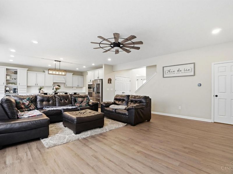 1428 Palma Drive, Milford, OH 45150 Photo 7