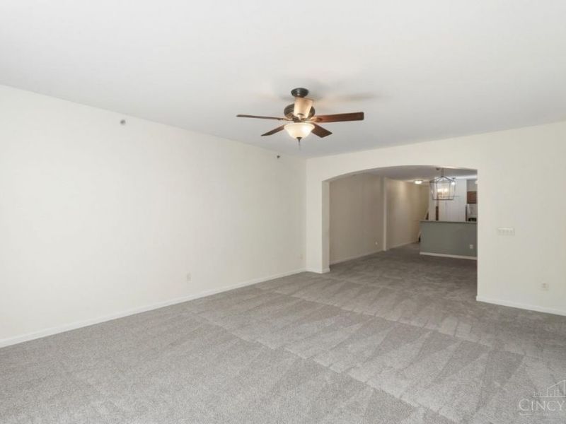 7462 Bridge Point Drive, Green Township, OH 45248 Photo 22