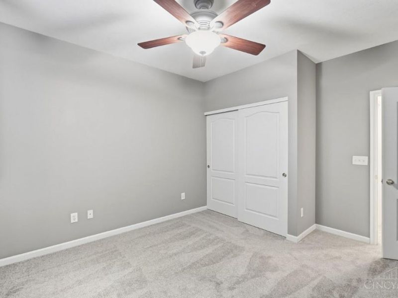 7462 Bridge Point Drive, Green Township, OH 45248 Photo 31
