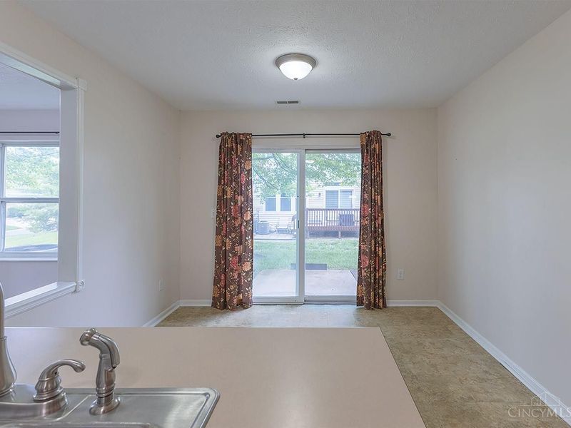 6445 Eagleview Drive, Mason, OH 45040 Photo 10