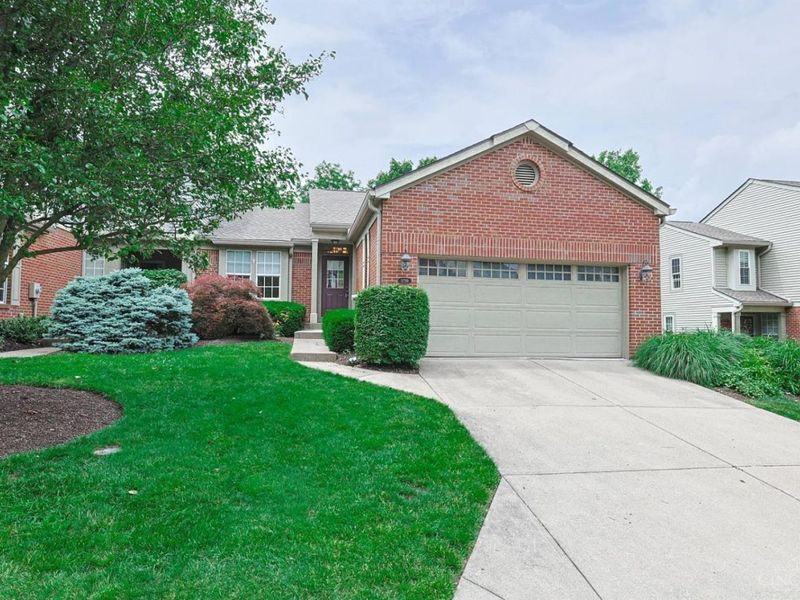 11789 Caerleon Court, Cincinnati, OH 45241 Photo 2