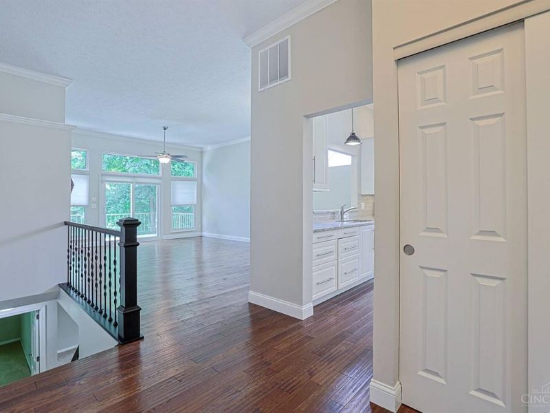 11789 Caerleon Court, Cincinnati, OH 45241 Photo 4
