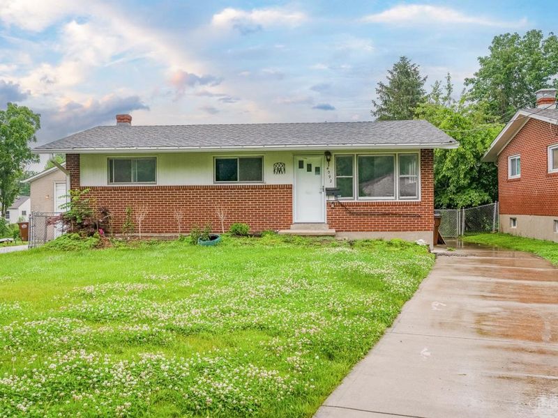 4092 Trebor Drive, Sycamore Township, OH 45236 Photo 2