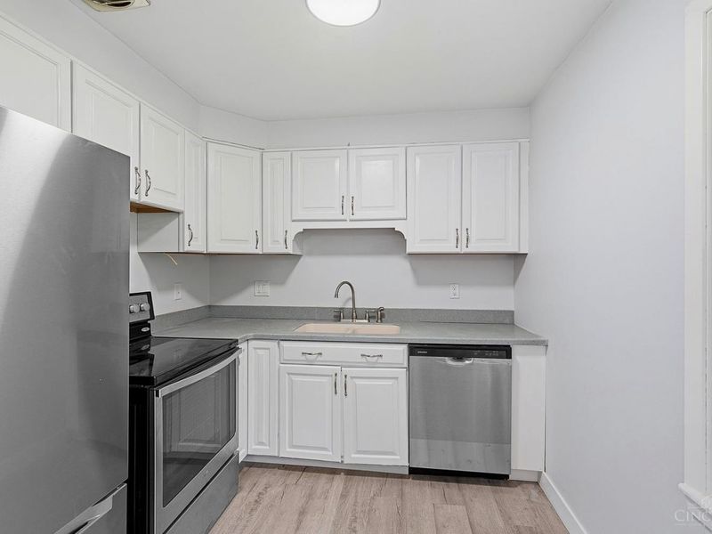 4092 Trebor Drive, Sycamore Township, OH 45236 Photo 6