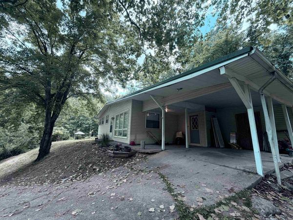 4724 Valley View , Ashland, KY 41101