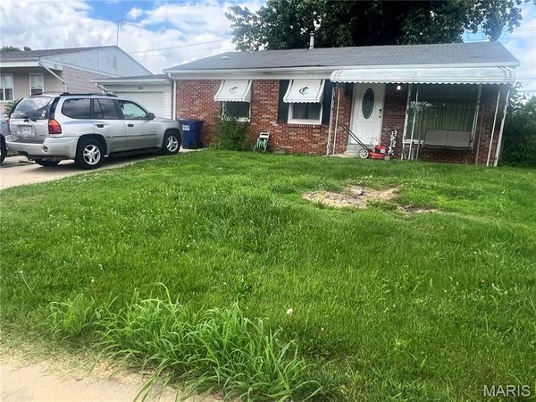 7344 Mexico Road , St Peters, MO 63376