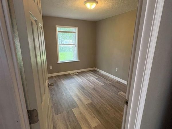 249 Virginia Street , Sullivan, MO 63080