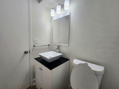 Main Photo