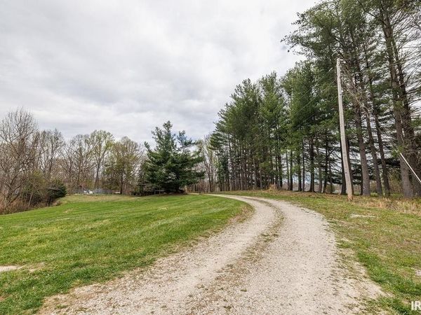 3757 E Stipp Road, Bloomington, IN 47401