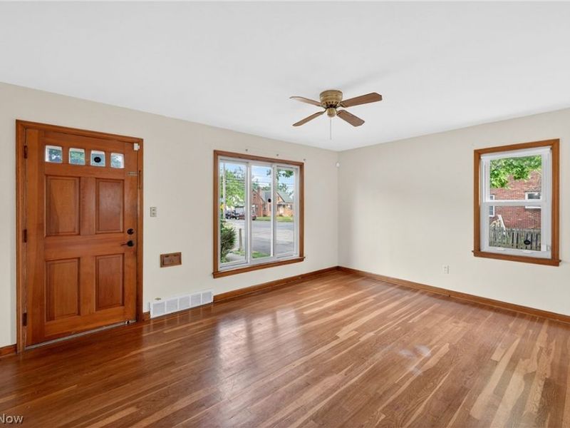 4126 W 140th Street, Cleveland, OH 44135 Photo 3
