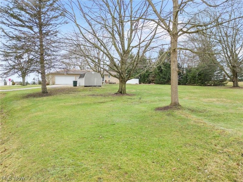 5147 Broadway Avenue NE, Louisville, OH 44641 Photo 30