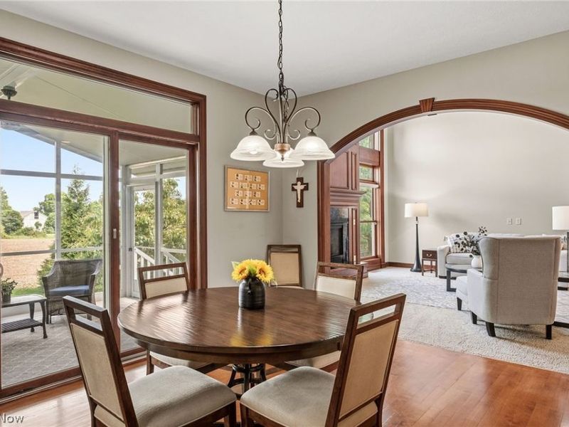 318 Edenmore Street, Wadsworth, OH 44281 Photo 18
