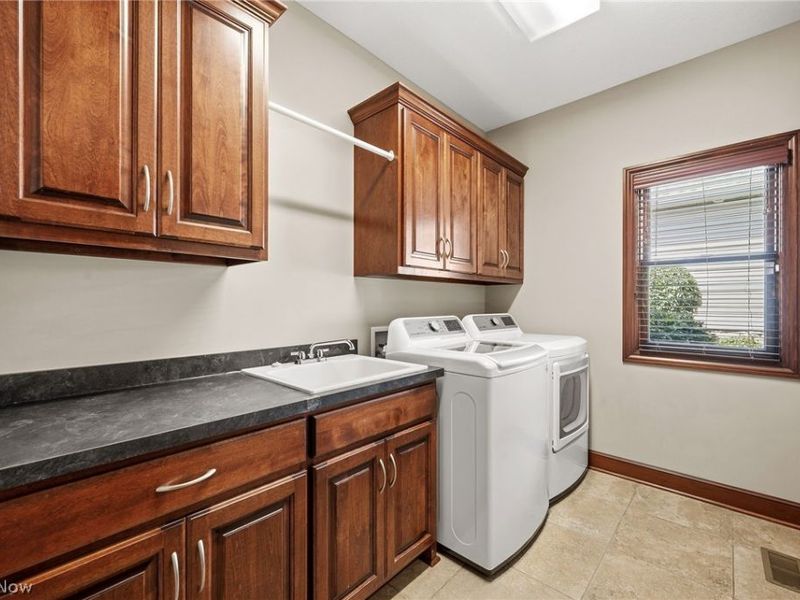 318 Edenmore Street, Wadsworth, OH 44281 Photo 23