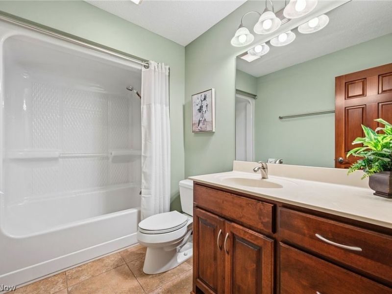 318 Edenmore Street, Wadsworth, OH 44281 Photo 39