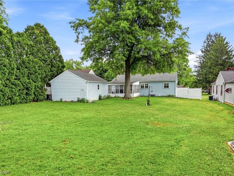 2780 Brunswick Road , Youngstown, OH 44511 Photo 3