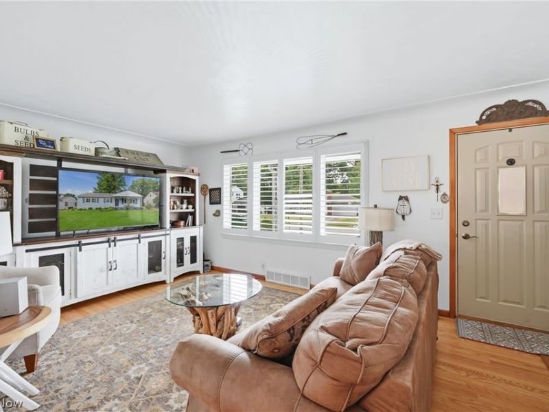 2780 Brunswick Road , Youngstown, OH 44511 Photo 6