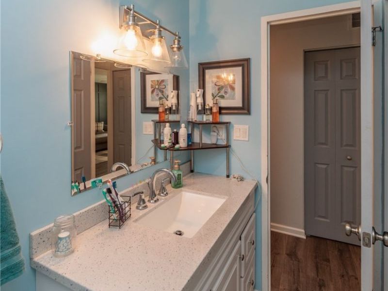 11901 Appleton Drive, Parma Heights, OH 44130 Photo 22