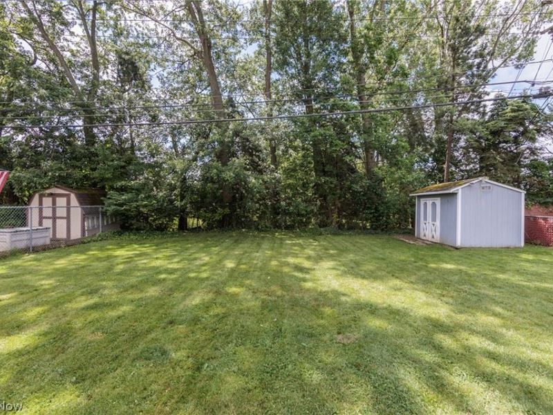 11901 Appleton Drive, Parma Heights, OH 44130 Photo 30
