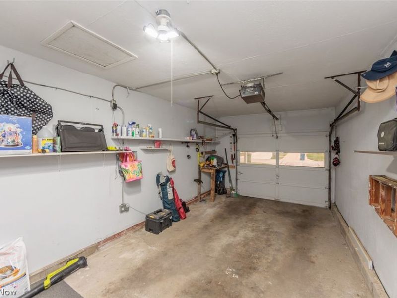 11901 Appleton Drive, Parma Heights, OH 44130 Photo 37