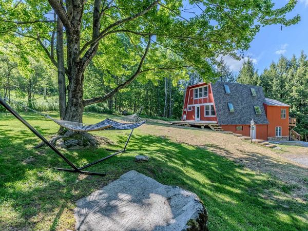 1 Beaver Street, Winhall, VT 05340