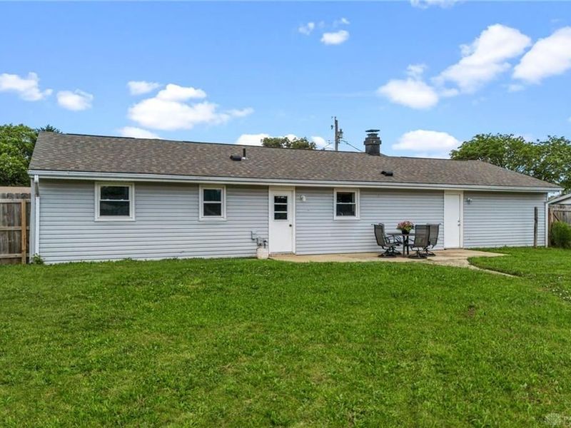 407 E Arlington Drive, Trenton, OH 45067 Photo 23
