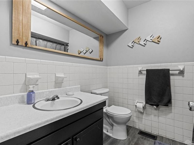 407 E Arlington Drive, Trenton, OH 45067 Photo 7