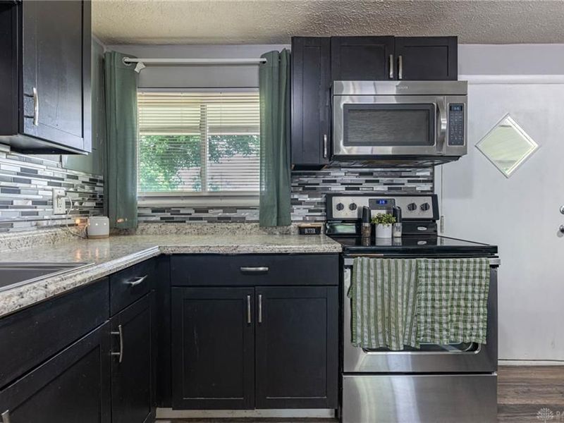 2675 Latonia Avenue, Miami Township, OH 45439 Photo 10