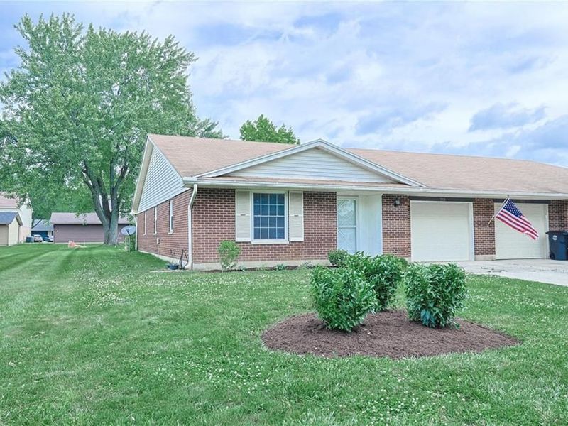 993 Princewood Avenue, Centerville, OH 45429 Photo 2