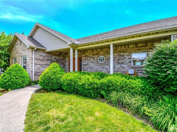 6380 Pin Oak Court, Huber Heights, OH 45424