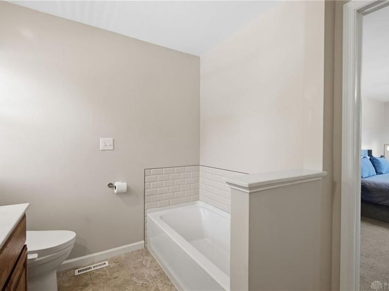 2042 Cortina Drive, Miami Township, OH 45459 Photo 39