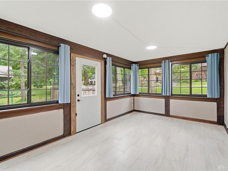 2525 S Patterson Boulevard, Dayton, OH 45409 Photo 14