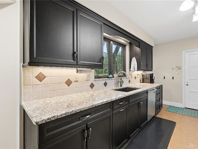 2525 S Patterson Boulevard, Dayton, OH 45409 Photo 22