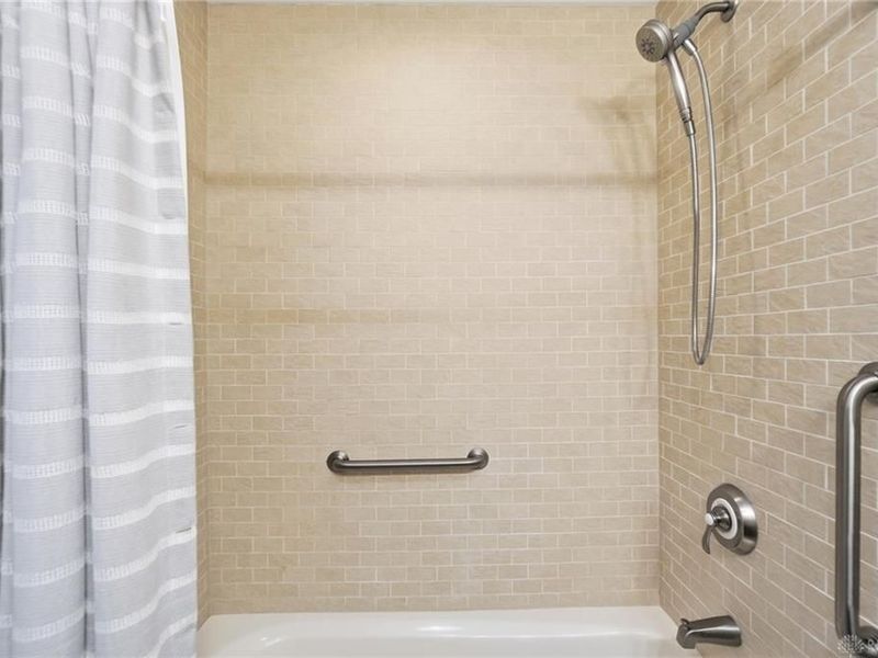2525 S Patterson Boulevard, Dayton, OH 45409 Photo 32