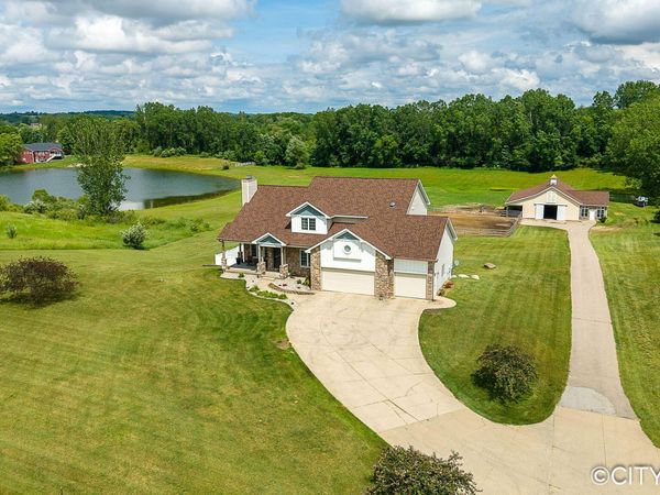 604 28th Avenue, Hudsonville, MI 49426