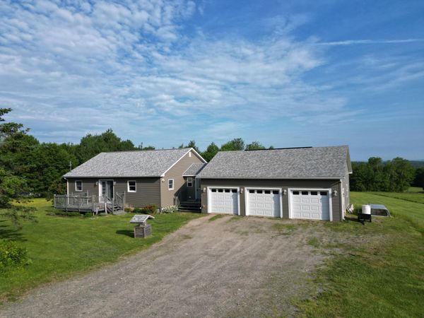 303 Phinney Farm Road , Lincoln, ME 04457