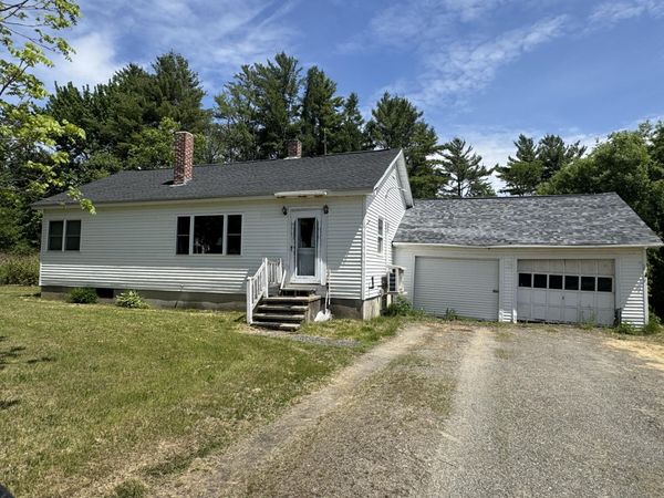 3 Trestle Road , Medford, ME 04463