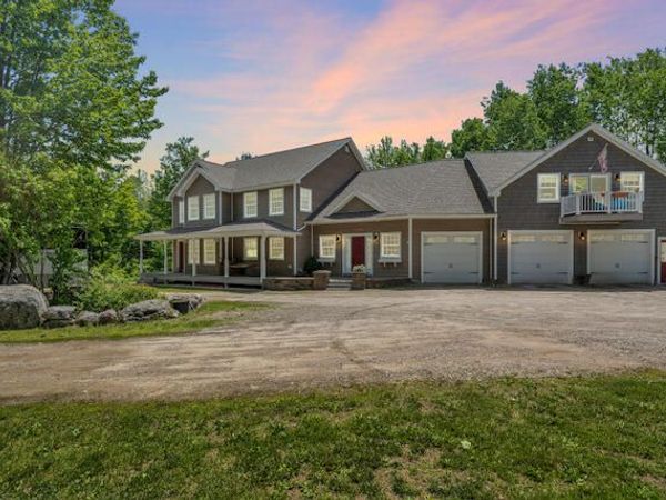 207 N Auburn Road , Auburn, ME 04210