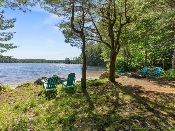 23 Old Road , Gray, ME 04039